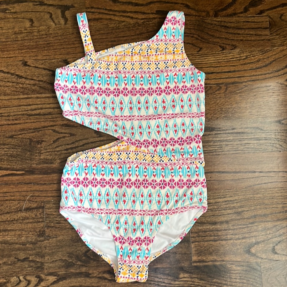 Garnet Hill Kids one piece swimsuit
